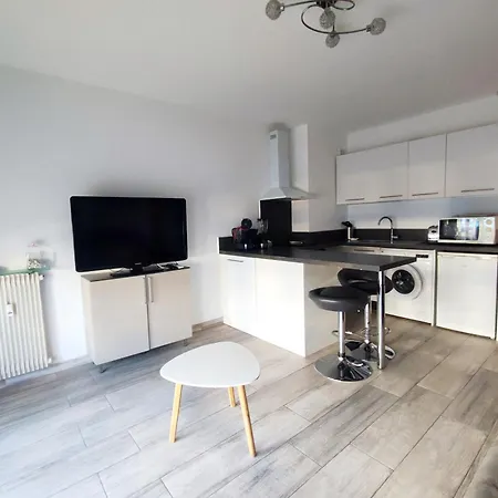 Le Puits Aux Fees Apartman Antibes